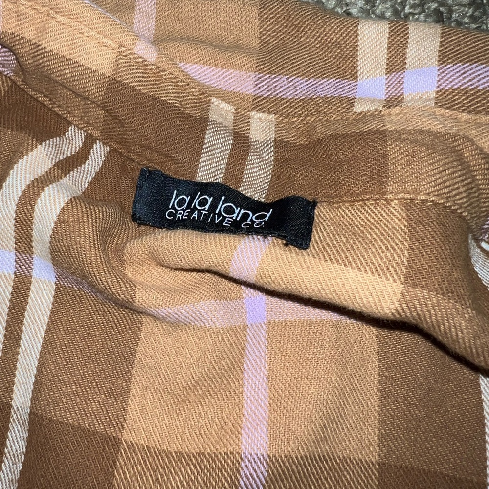 Flannel - Picture 3 of 3